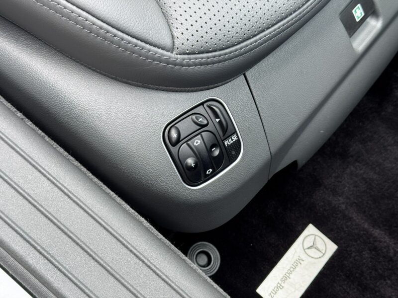Mercedes SL 55 AMG 55 AMG Kompressor. Wideoprezentacja. Wyjątkowy egzemplarz. R230 (2001-2013)