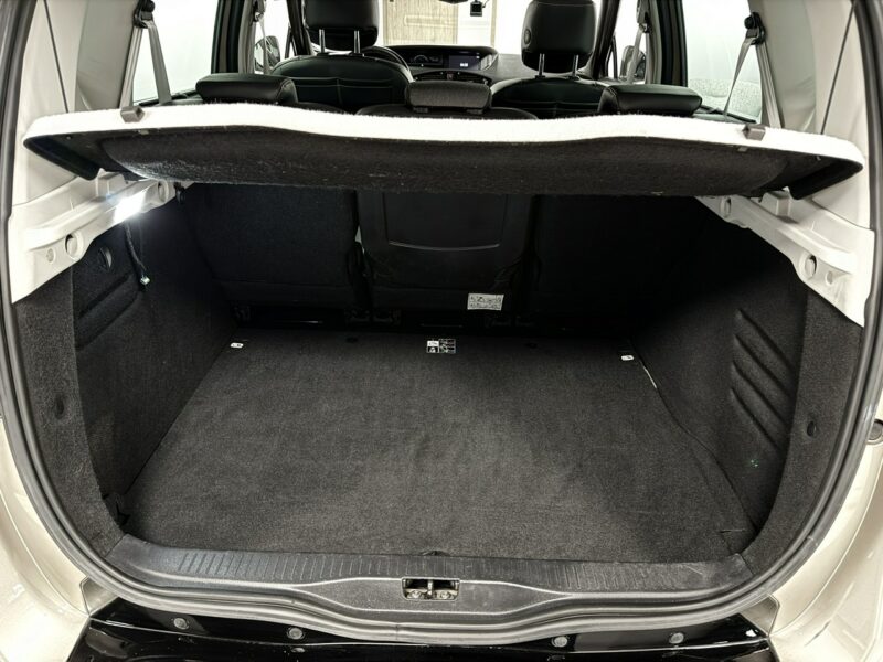 Renault Scenic 1.5 DCi 110KM*Lift*BOSE EDITION*Navi*Skóry*Xenon*HandsFree*LED*Automat III (2009-2016)
