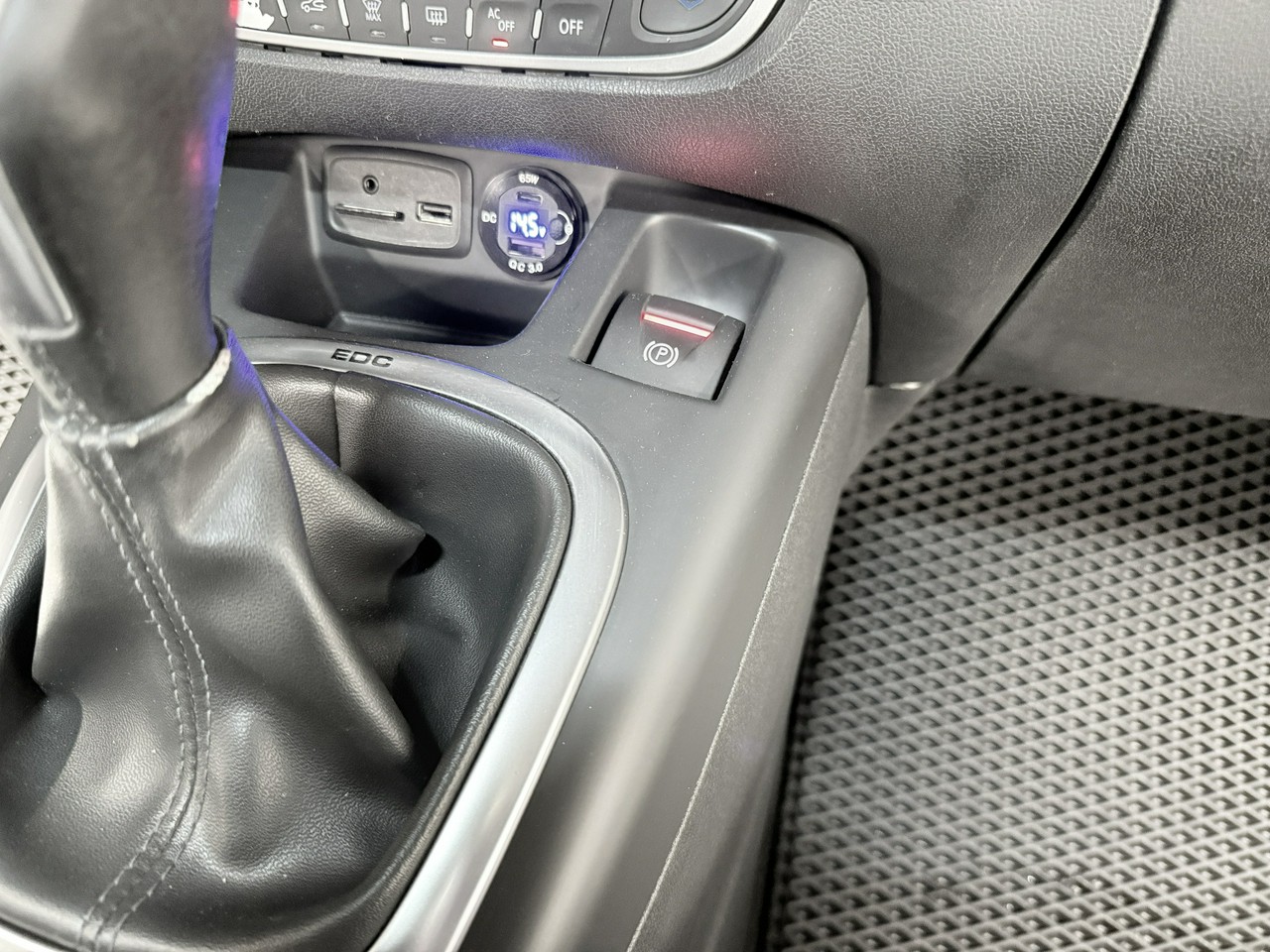 Renault Scenic 1.5 DCi 110KM*Lift*BOSE EDITION*Navi*Skóry*Xenon*HandsFree*LED*Automat III (2009-2016)