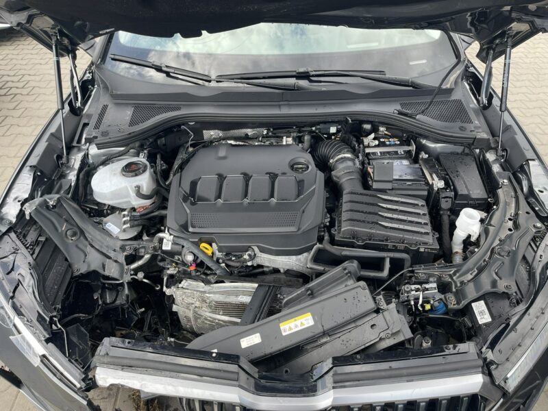 Škoda Superb 4x4 L&K Automat Kamera Webasto Skóra Hak 193KM IV (2023-)