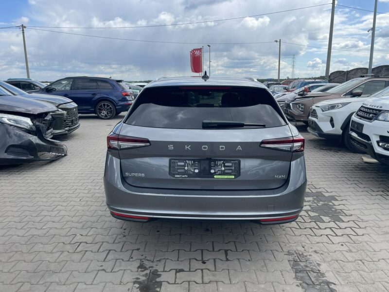 Škoda Superb 4x4 L&K Automat Kamera Webasto Skóra Hak 193KM IV (2023-)