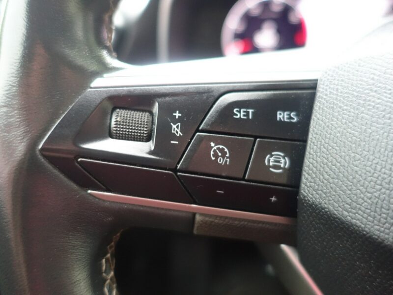 Seat Leon * R E Z E R W A C J A * IV (2020 - )