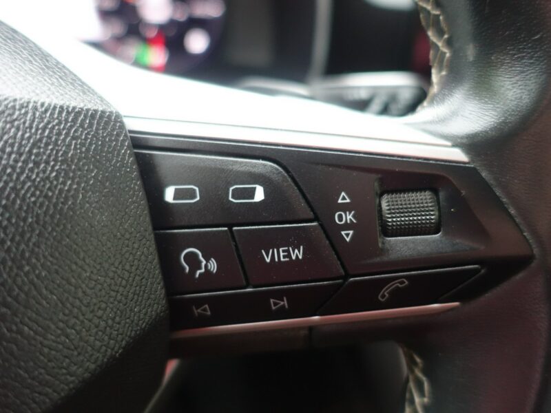 Seat Leon * R E Z E R W A C J A * IV (2020 - )