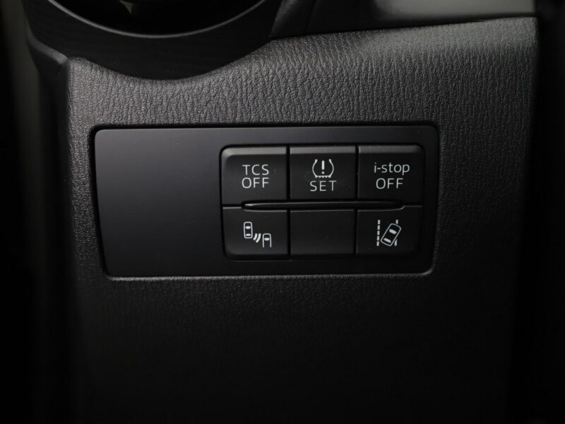 Mazda CX-3 4x4 skóra navi klima auto grzane fotele kamera i czujniki parkowania