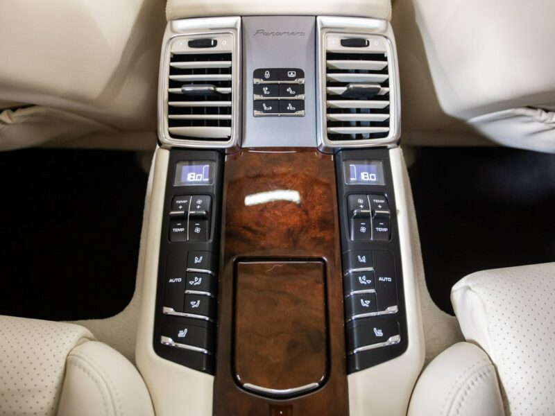 Porsche Panamera 4.8 V8 Turbo S 550 KM. Lakier PTS. Wyjątkowa. Porsche Approved.