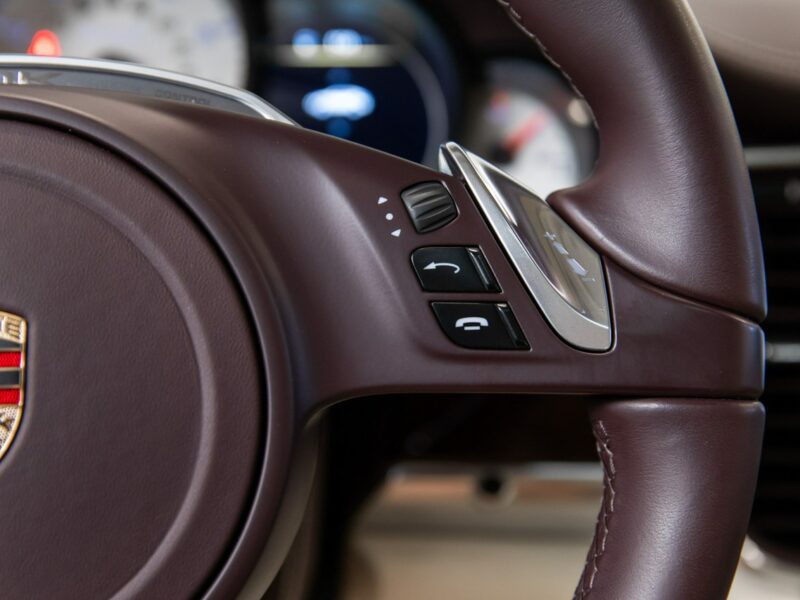 Porsche Panamera 4.8 V8 Turbo S 550 KM. Lakier PTS. Wyjątkowa. Porsche Approved.