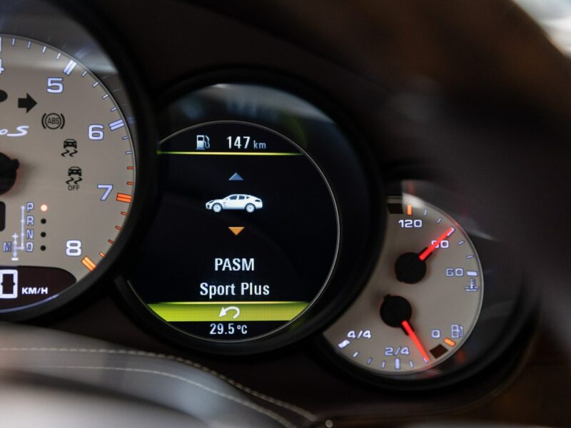 Porsche Panamera 4.8 V8 Turbo S 550 KM. Lakier PTS. Wyjątkowa. Porsche Approved.