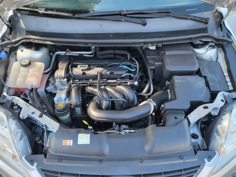 Ford Focus 1.6 101 KM LIFT I Właściciel Z Niemiec Po Opłatach Zapraszamy !!! Mk2 (2004-2011)