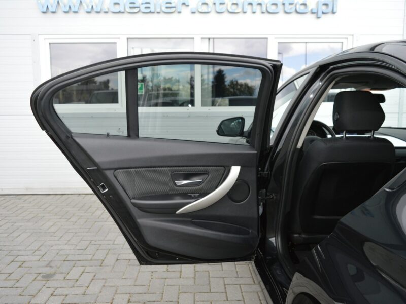 BMW 316 2.0 d Serwis Navi Bluetooth F30/F31 (2012-2020)