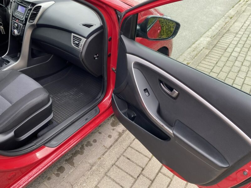 Hyundai i30 Polski salon/1 właściciel/Niski przebieg/Aux, USB/Opony wielosezonowe II (2012 - 2016)