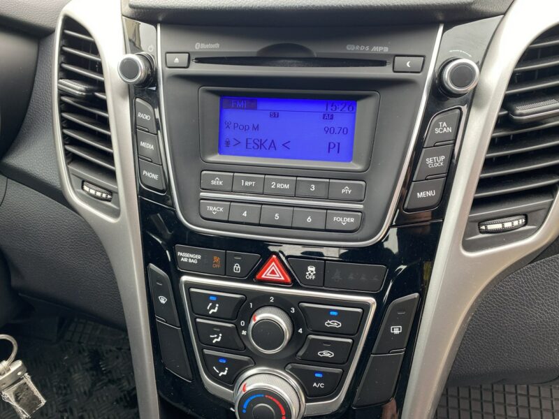 Hyundai i30 Polski salon/1 właściciel/Niski przebieg/Aux, USB/Opony wielosezonowe II (2012 - 2016)