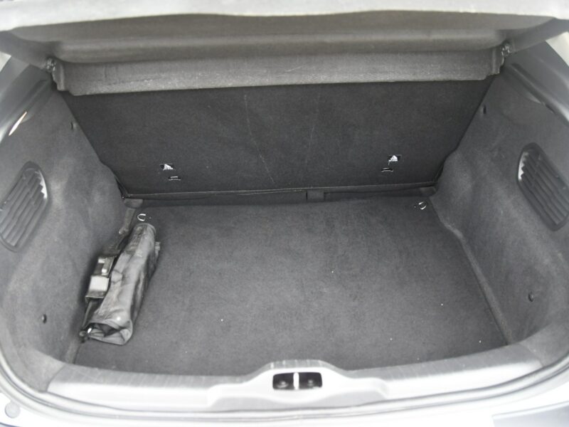 Citroen C4 Cactus 1,6hdi DUDKI11 Navi.Kam.Cofania.Tempomat.Biala Perła.kredyt.OKAZJA I (2014-)