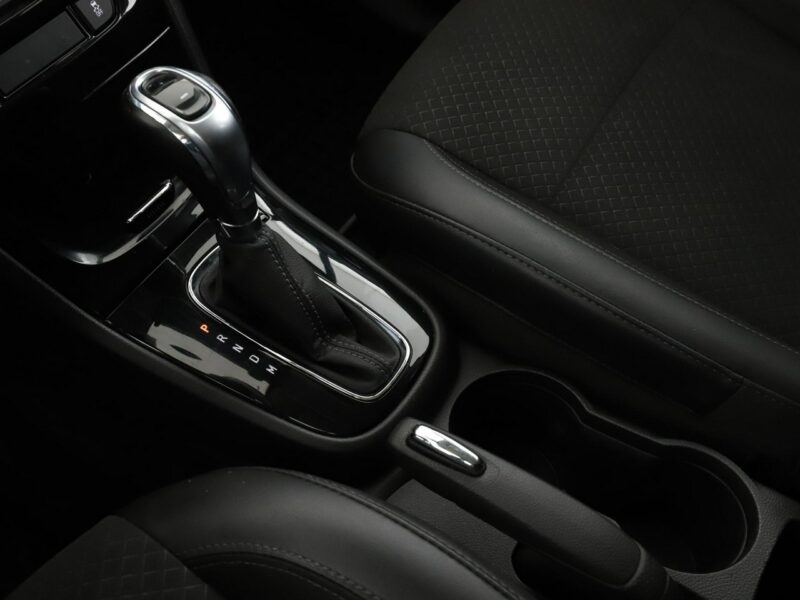 Opel Mokka Innovation automat navi kamera tempomat Bluetooth półskóra hak II (2020-)