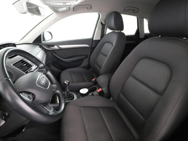 Audi Q3 1.4 TFSI Design Benzyna Klimatyzacja Elektryka Xenon FIS PDC EU6 I (2011-2018)