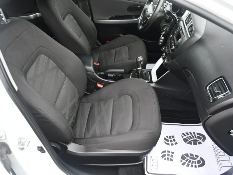 Toyota C-HR Ledy / Kamera Cofania / Krajowy / Raport Dekra / FV 23%