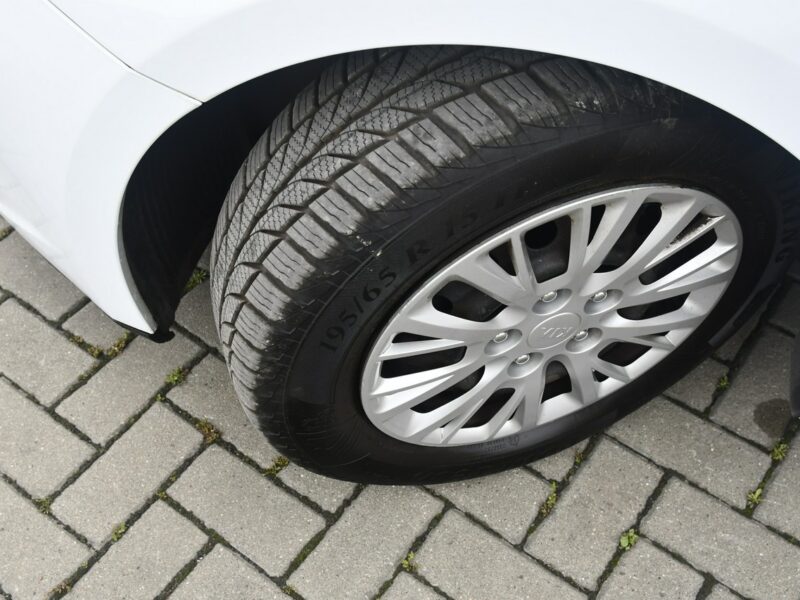 Toyota C-HR Ledy / Kamera Cofania / Krajowy / Raport Dekra / FV 23%