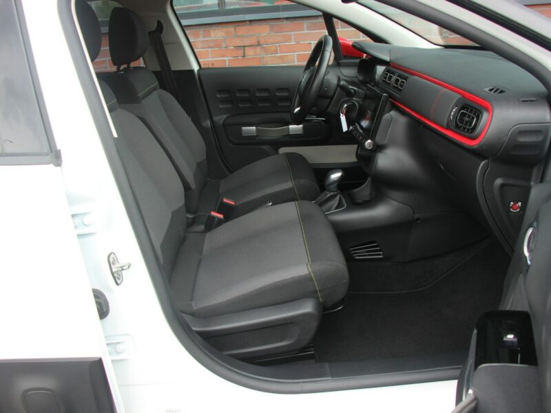 Citroen C3 Automat*Navi*Kamera*AsysToru*Temp*Android*Alu*Komp*Pdc*Gwar VGS !!! III (2016-)