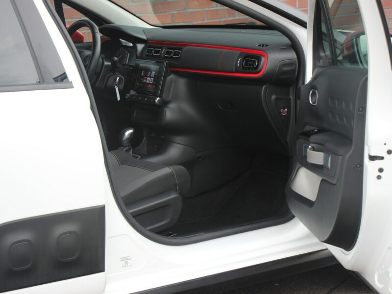 Citroen C3 Automat*Navi*Kamera*AsysToru*Temp*Android*Alu*Komp*Pdc*Gwar VGS !!! III (2016-)