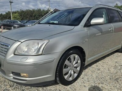 Toyota Avensis 1,8 benzyna II (2003-2009)
