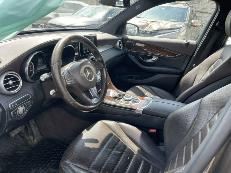 Mercedes GLC 350 4Matic Automat Skóra Podgrzewanie