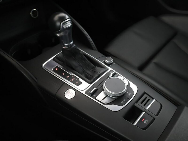 Audi A3 1.4TFSI e-tron Panorama Climatronic Navi Grzane Fotele Lane Assist PDC 8V (2012-)