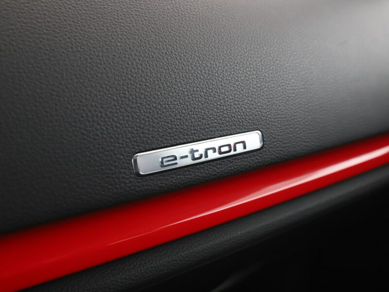 Audi A3 1.4TFSI e-tron Panorama Climatronic Navi Grzane Fotele Lane Assist PDC 8V (2012-)