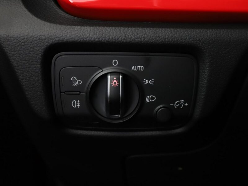 Audi A3 1.4TFSI e-tron Panorama Climatronic Navi Grzane Fotele Lane Assist PDC 8V (2012-)