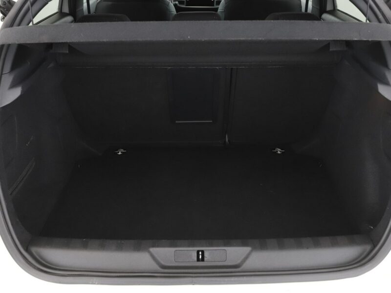Peugeot 308 GT-Line navi PDC klima-auto ACC Bluetooth FullLED tempomat T9 (2014-2021)