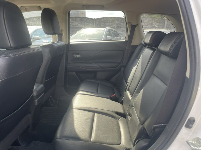 Mitsubishi Outlander 4x4 Automat Kamera Skóra 7 osobowy III (2012-)