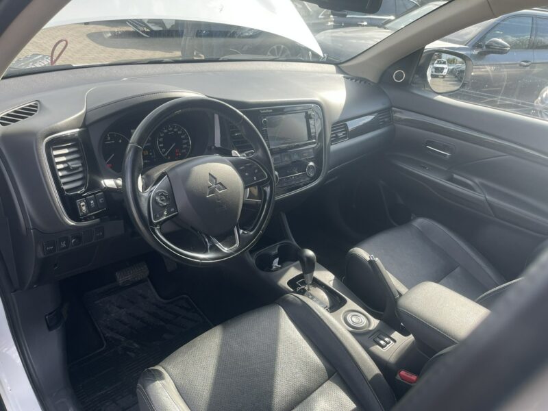 Mitsubishi Outlander 4x4 Automat Kamera Skóra 7 osobowy III (2012-)