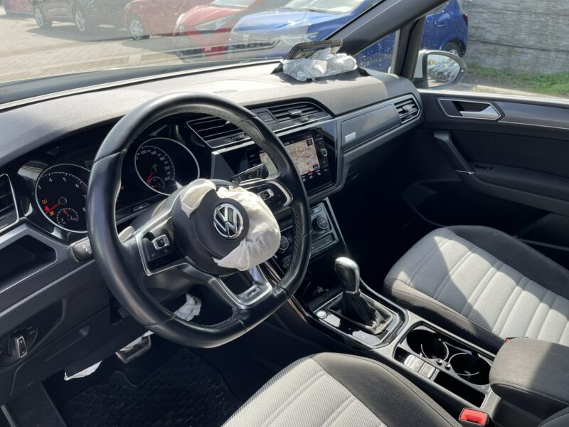 Volkswagen Touran Rline DSG Kamera Klimatronik Podgrzewanie III (2015-)