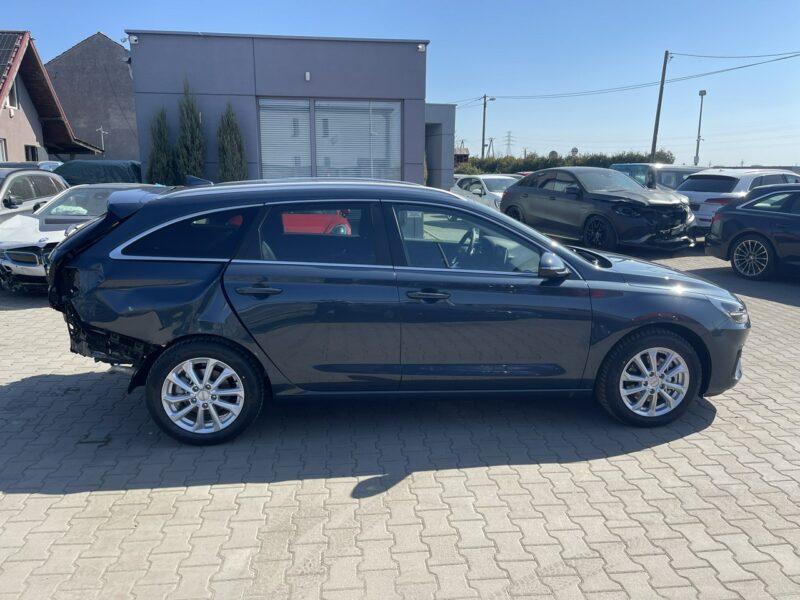 Hyundai i30 Automat Klimatronik Podgrzewanie Kamera III (2017-)