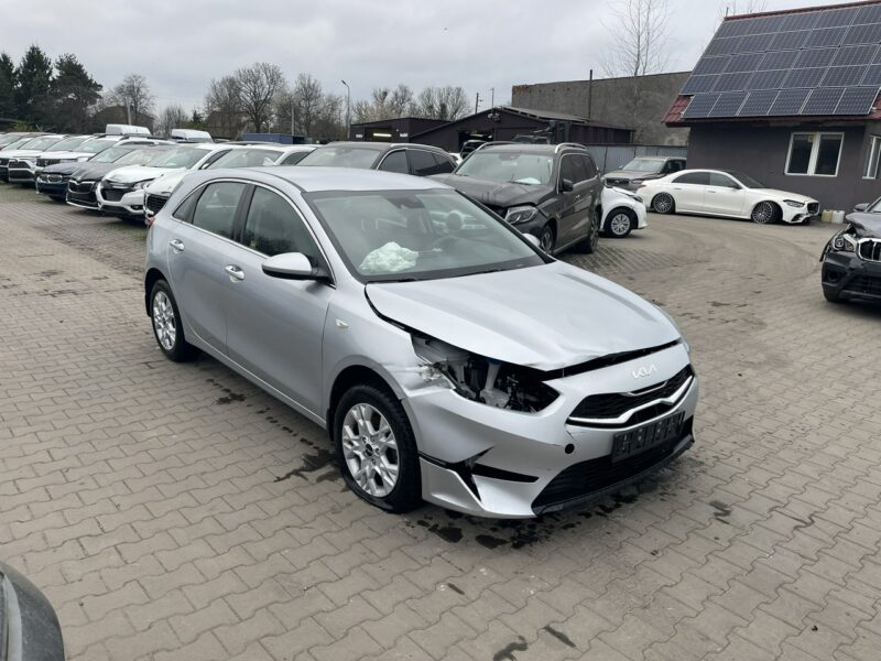 Kia Cee'd Klimatronik Parktronik Kamera 160km III (2018-)