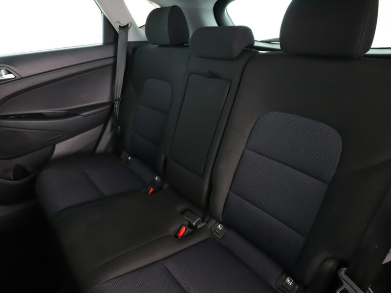 Hyundai Tucson navi kamera tempomat klima-auto AsystentPasaRuchu grzane fotele III (2015-2020)