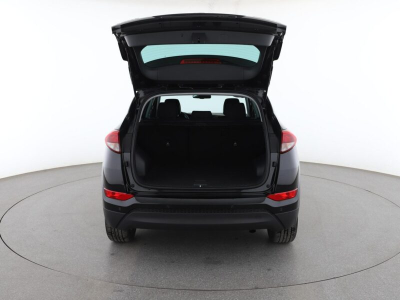 Hyundai Tucson navi kamera tempomat klima-auto AsystentPasaRuchu grzane fotele III (2015-2020)