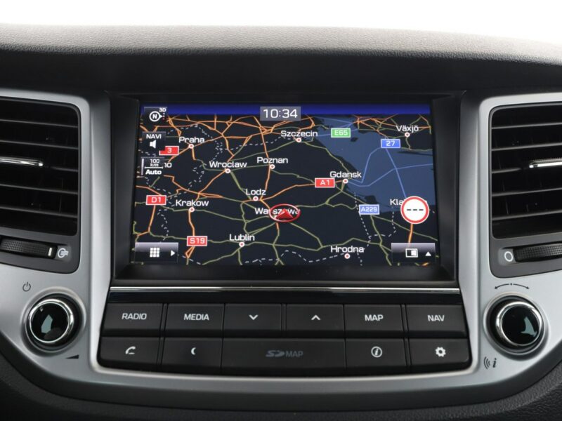 Hyundai Tucson navi kamera tempomat klima-auto AsystentPasaRuchu grzane fotele III (2015-2020)
