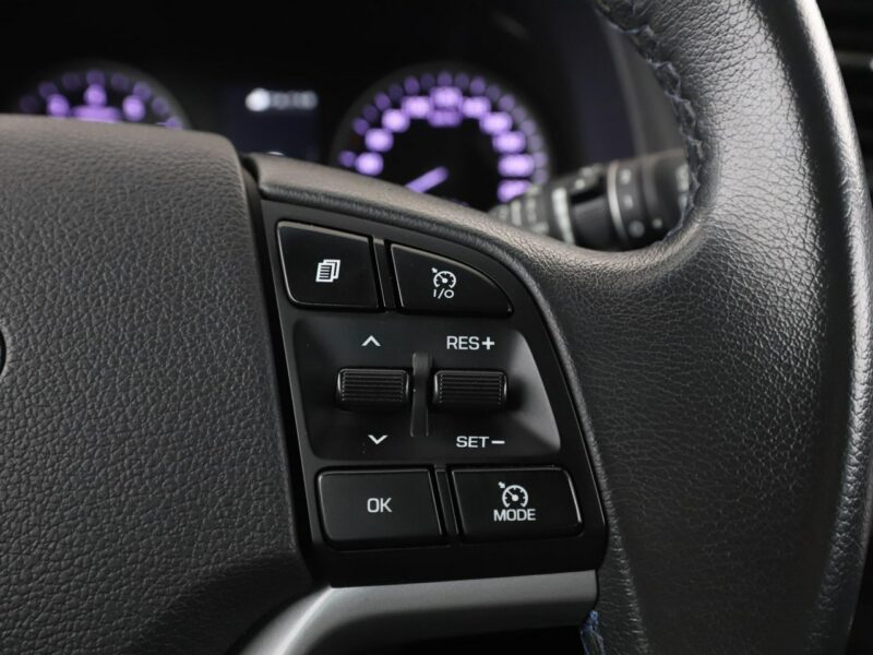 Hyundai Tucson navi kamera tempomat klima-auto AsystentPasaRuchu grzane fotele III (2015-2020)