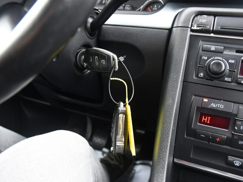 Audi A4 2,0benz DUDKI11 Klimatronic 2 str.Alu,Tempomat.kredyt.OKAZJA.GWARANCJA B7 (2004-2007)