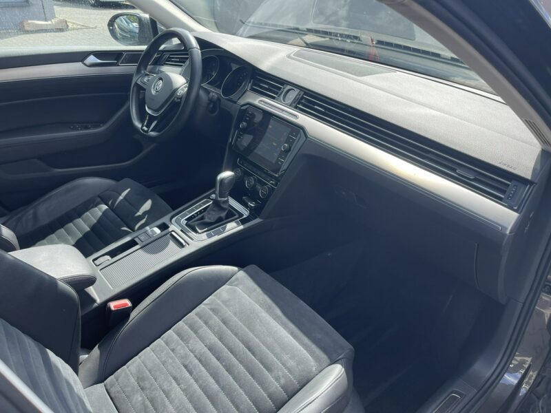 Volkswagen Passat Highline DSG Kamera Podgrzewanie 150KM B8 (2014-2023)