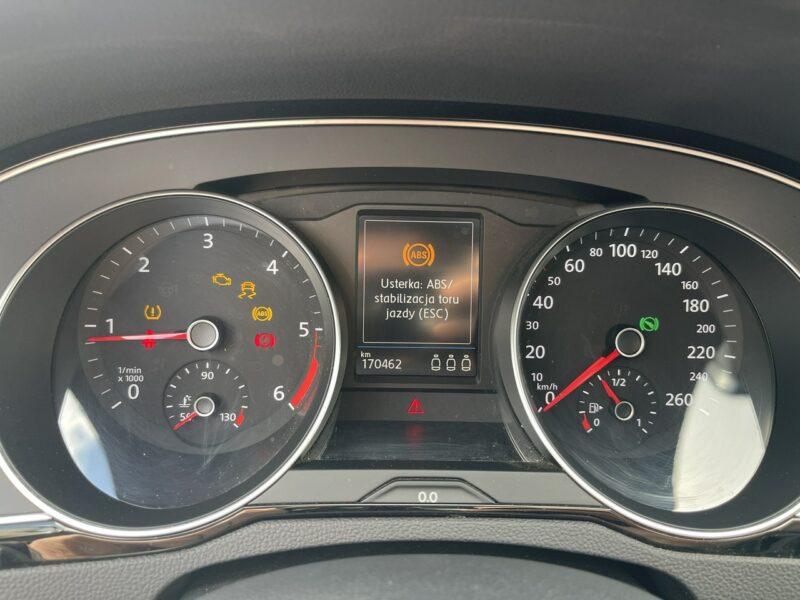 Volkswagen Passat Highline DSG Kamera Podgrzewanie 150KM B8 (2014-2023)