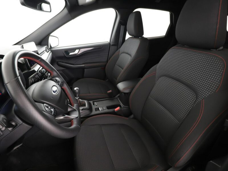 Ford Kuga full LED virtual cocpit el. sterowane i ogrzewane fotele navi III (2019-)