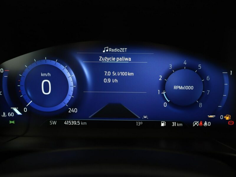 Ford Kuga full LED virtual cocpit el. sterowane i ogrzewane fotele navi III (2019-)