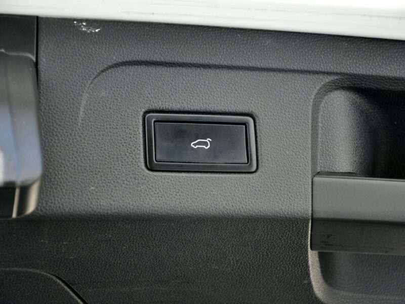 Volkswagen Touran 1,6TDi 110KM Highline/DSG/FulLED/Alkantara/ACC/Parktronic/7foteli/ III (2015-)