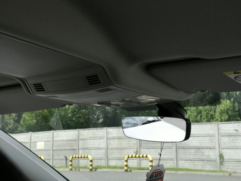 Volkswagen Touran 1,6TDi 110KM Highline/DSG/FulLED/Alkantara/ACC/Parktronic/7foteli/ III (2015-)
