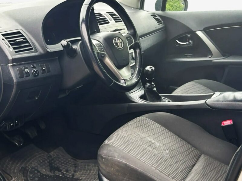 Toyota Avensis 1.6 VVT-i 132 Salon PL - Serwis ASO - Bezwypadek - Gaz - Raty II (2003-2009)