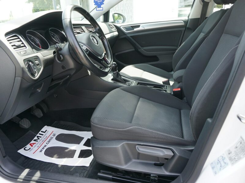 Volkswagen Golf z polskiego salonu, zadbany, rok gwarancji w cenie, VII (2012-)