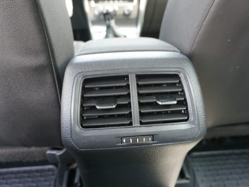 Volkswagen Golf z polskiego salonu, zadbany, rok gwarancji w cenie, VII (2012-)