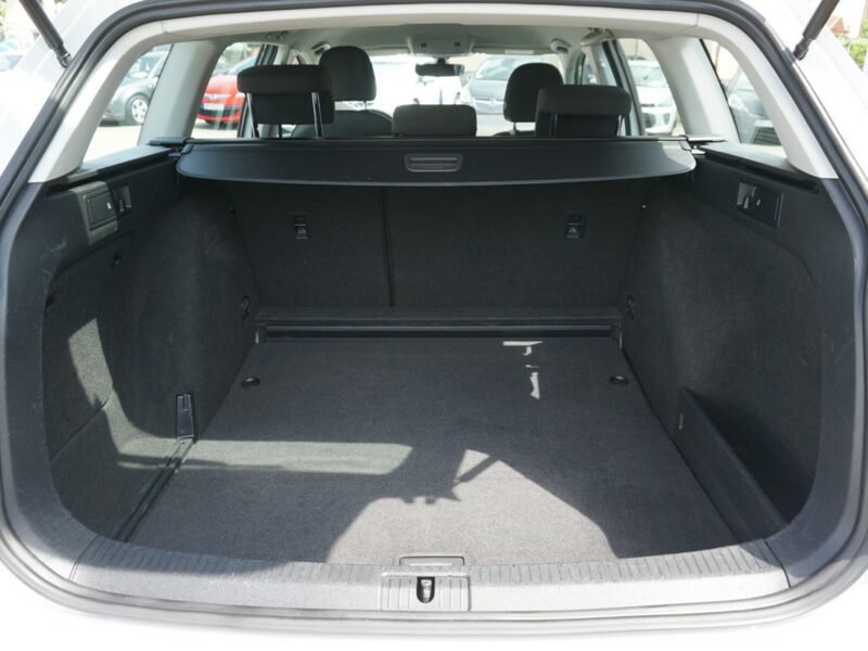 Volkswagen Golf z polskiego salonu, zadbany, rok gwarancji w cenie, VII (2012-)