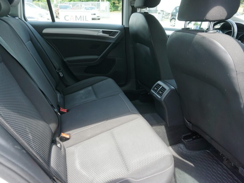 Volkswagen Golf z polskiego salonu, zadbany, rok gwarancji w cenie, VII (2012-)