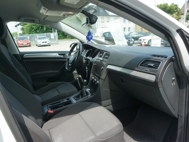 Volkswagen Golf z polskiego salonu, zadbany, rok gwarancji w cenie, VII (2012-)